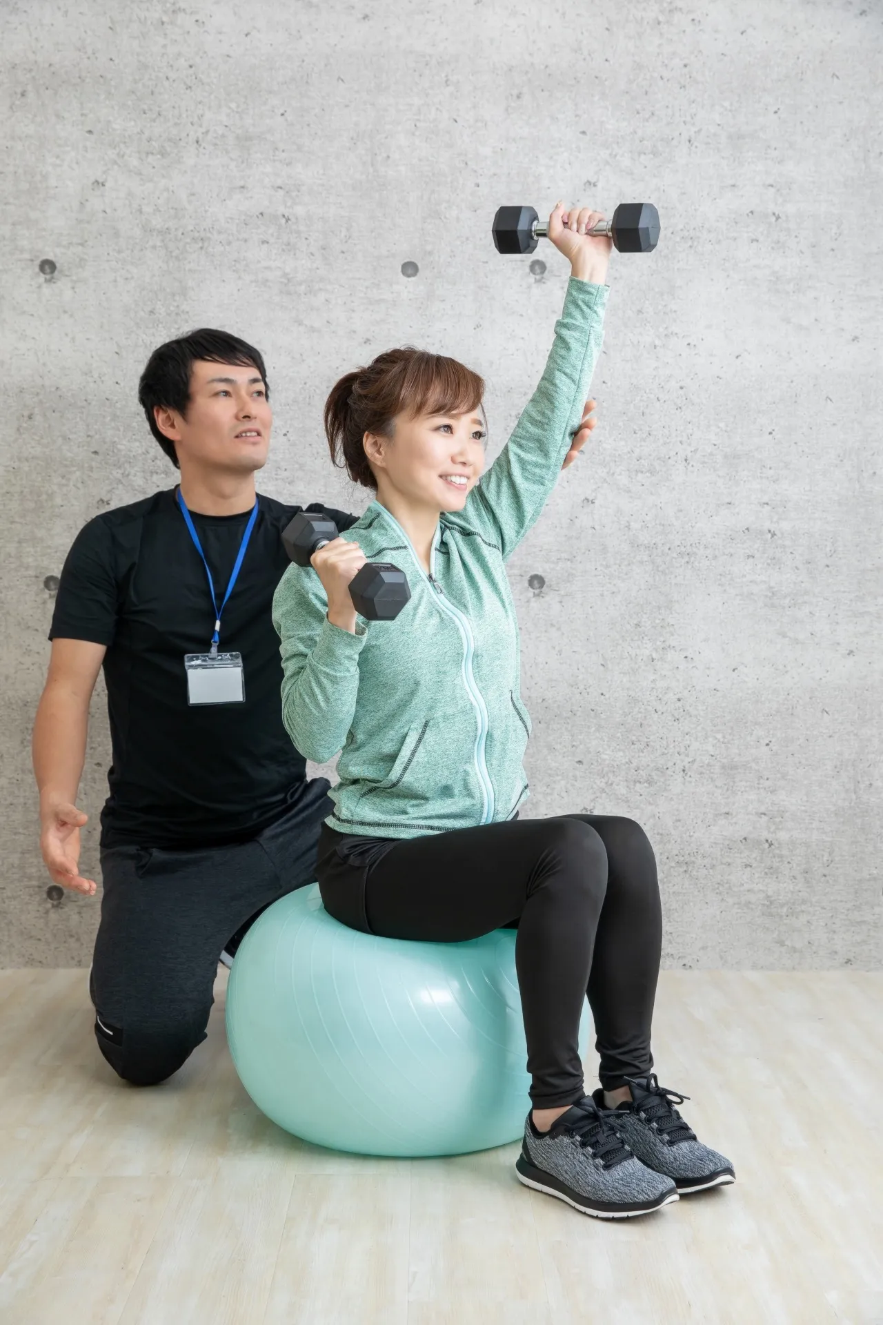 腰痛はリハビリジムのトレーニングで改善しよう！【札幌 琴似 リハビリジム】